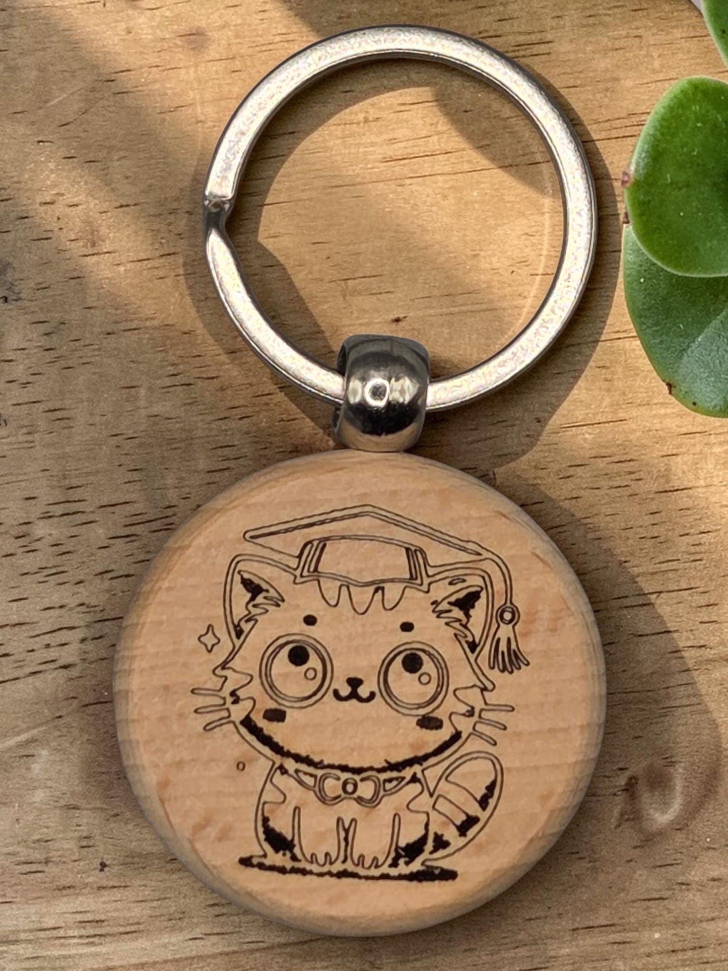 Laser Engraved Wooden Cat Keychain – Kawaii Charm for Cat Lovers