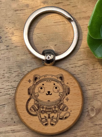 Laser Engraved Wooden Cat Keychain – Kawaii Charm for Cat Lovers