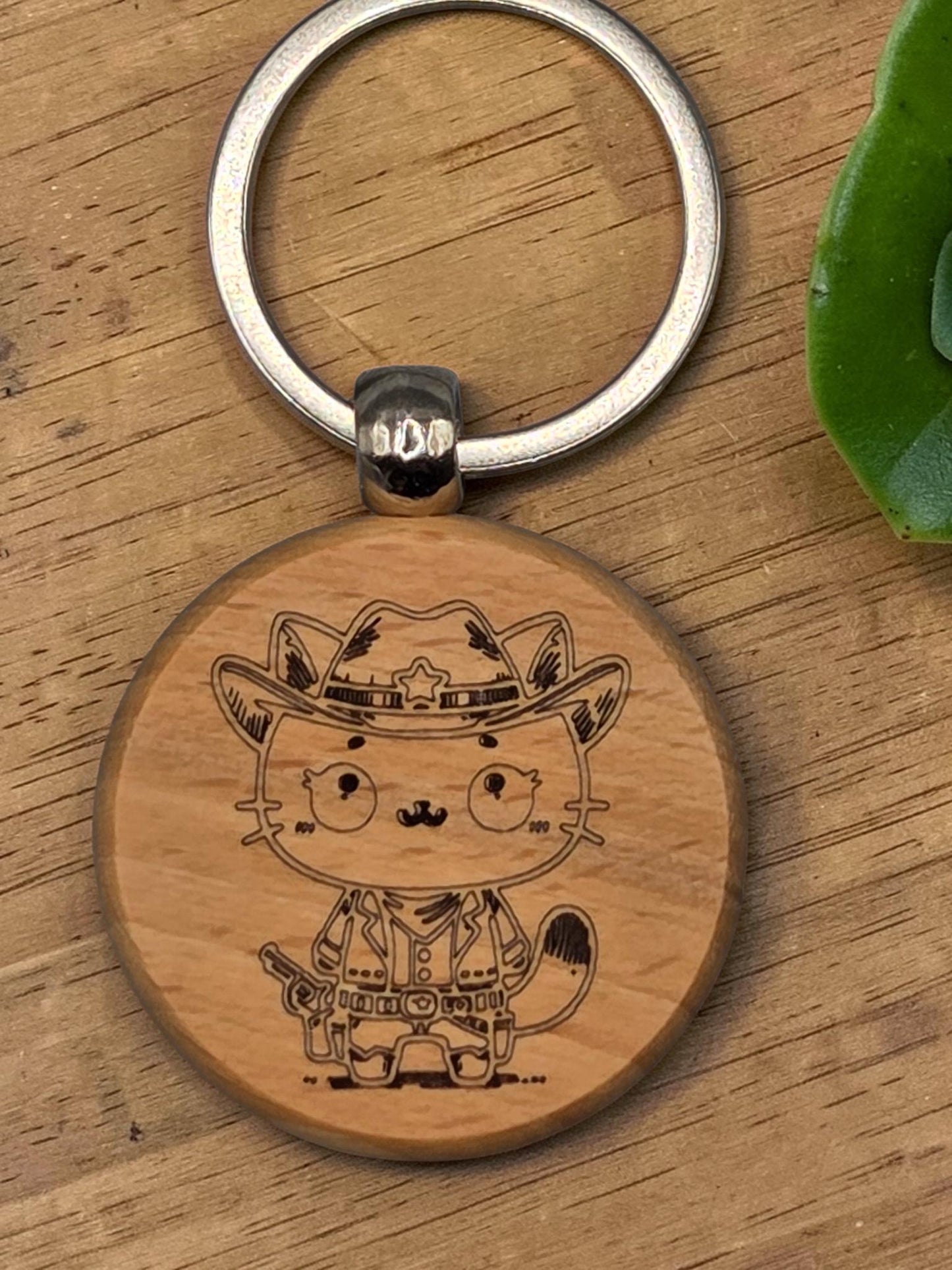 Laser Engraved Wooden Cat Keychain – Kawaii Charm for Cat Lovers